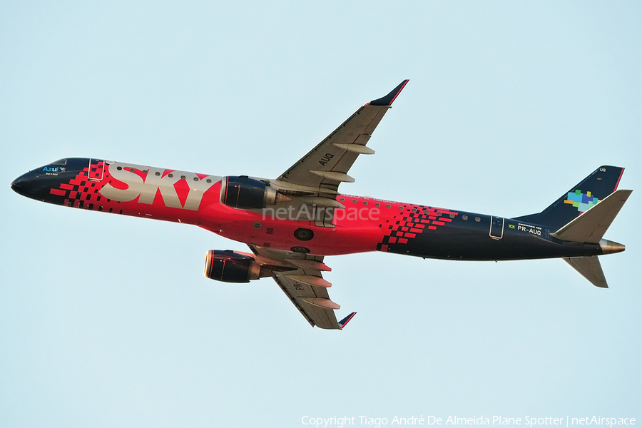 Azul Linhas Aereas Brasileiras Embraer ERJ-195AR (ERJ-190-200 IGW) (PR-AUQ) | Photo 442785