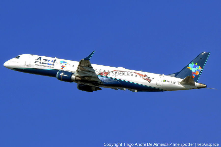 Azul Linhas Aereas Brasileiras Embraer ERJ-195AR (ERJ-190-200 IGW) (PR-AXB) | Photo 404304