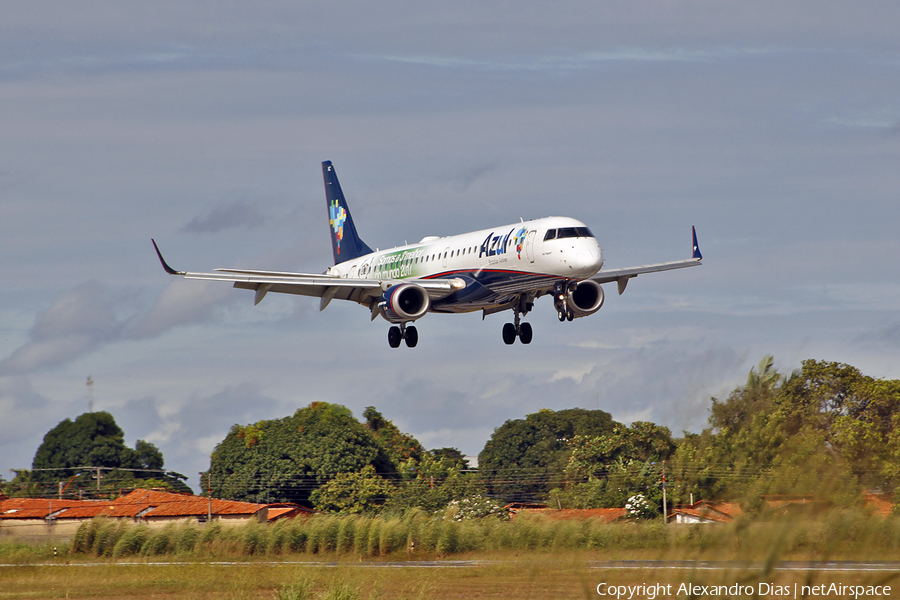 Azul Linhas Aereas Brasileiras Embraer ERJ-195AR (ERJ-190-200 IGW) (PR-AXC) | Photo 502685