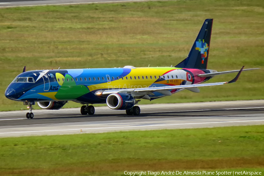 Azul Linhas Aereas Brasileiras Embraer ERJ-195AR (ERJ-190-200 IGW) (PR-AXH) | Photo 384397