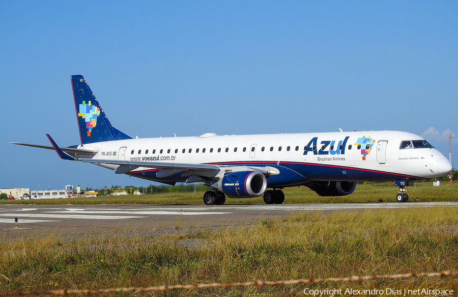 Azul Linhas Aereas Brasileiras Embraer ERJ-195AR (ERJ-190-200 IGW) (PR-AYG) | Photo 495131