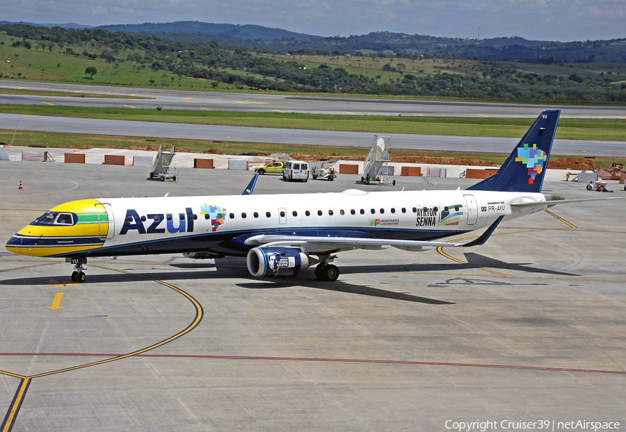 Azul Linhas Aereas Brasileiras Embraer ERJ-195AR (ERJ-190-200 IGW) (PR-AYU) | Photo 145367