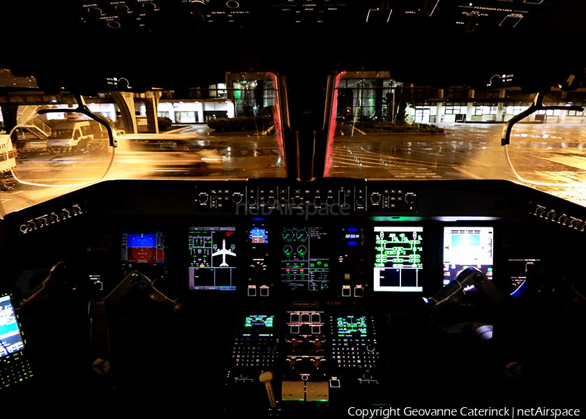 Azul Linhas Aereas Brasileiras Embraer ERJ-190AR (ERJ-190-100IGW) (PR-AZE) | Photo 339234