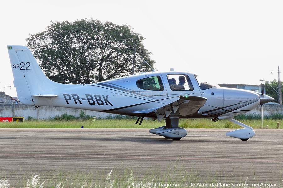 (Private) Cirrus SR22T Grand (PR-BBK) | Photo 494892