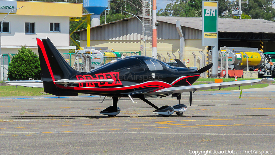 (Private) Lancair LC41-550FG Columbia 400 (PR-BBX) | Photo 354015