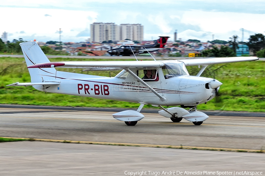 Aeroclube de Sorocaba Cessna 150L (PR-BIB) | Photo 538271
