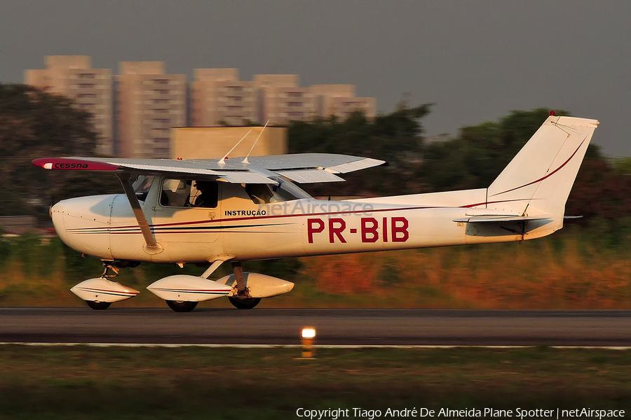 Aeroclube de Sorocaba Cessna 150L (PR-BIB) | Photo 629425