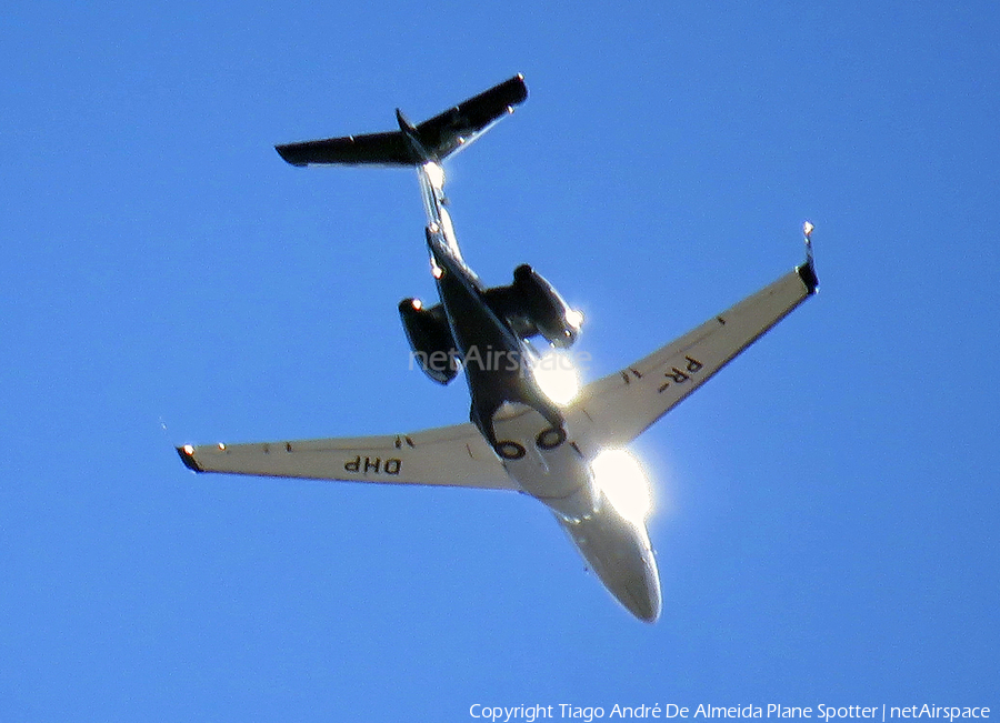 (Private) Embraer EMB-505 Phenom 300 (PR-DHP) | Photo 517037