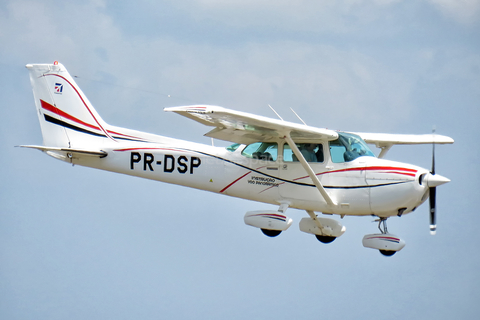 Aeroclube de Sorocaba Cessna 172N Skyhawk II (PR-DSP) at  Sorocaba - Bertram Luiz Leupolz, Brazil