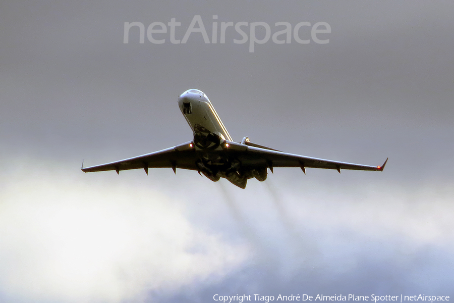 (Private) Bombardier BD-700-1A10 Global 6000 (PR-DYB) | Photo 396651