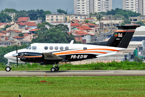 (Private) Beech King Air 200 (PR-EDW) at  Sorocaba - Bertram Luiz Leupolz, Brazil