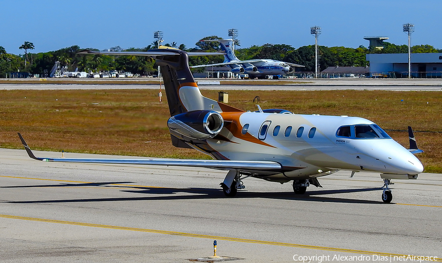 (Private) Embraer EMB-505 Phenom 300 (PR-EFT) | Photo 502287