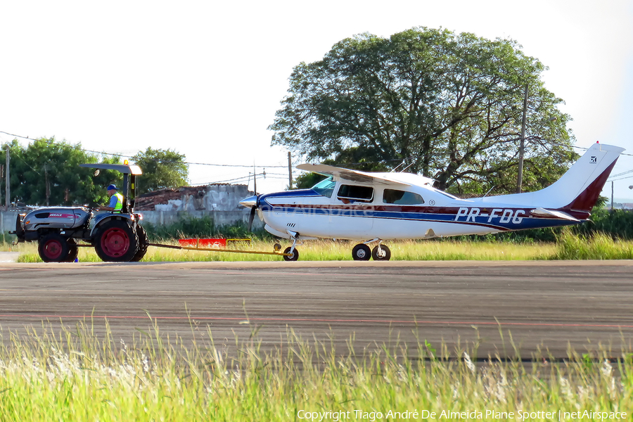 (Private) Cessna T210R Turbo Centurion II (PR-FDG) | Photo 502128