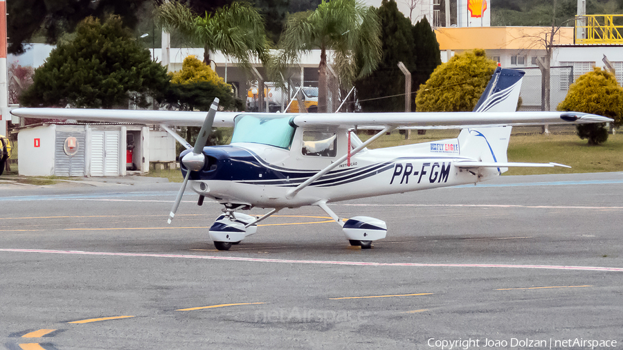 Fly Eagle Escola de Aviação Civil Cessna 152 (PR-FGM) | Photo 380669