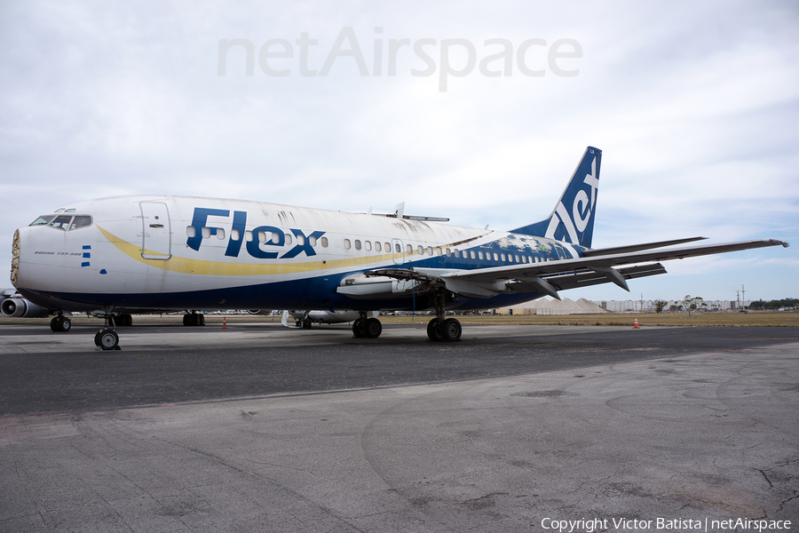 Flex Linhas Aereas Boeing 737-3K9 (PR-FLX) | Photo 239350