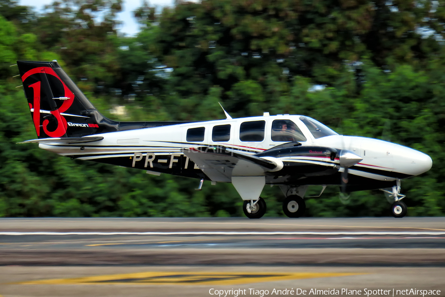 (Private) Beech G58 Baron (PR-FTB) | Photo 581082