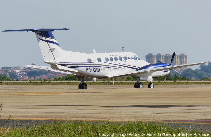 NHR Táxi Aéreo Beech King Air 200 (PR-GBI) | Photo 354858