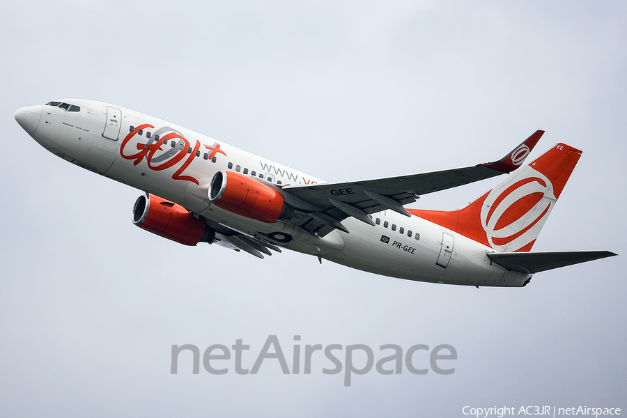 GOL Linhas Aéreas Boeing 737-73V (PR-GEE) | Photo 332963