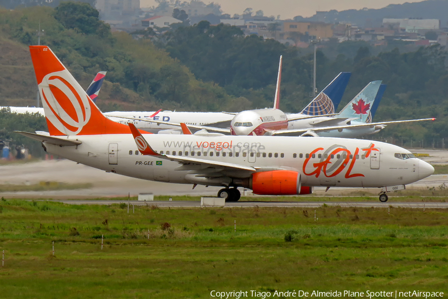 GOL Linhas Aéreas Boeing 737-73V (PR-GEE) | Photo 410080