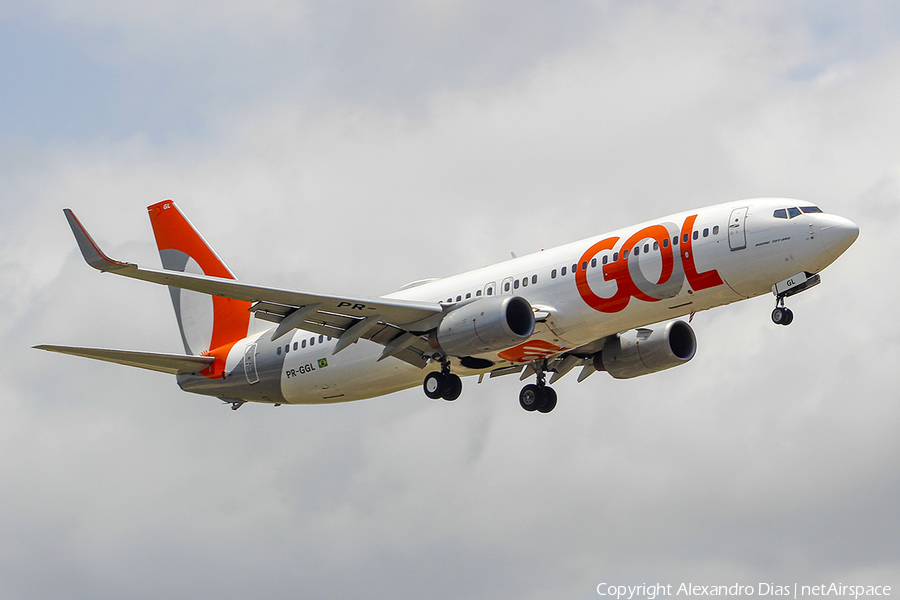 GOL Linhas Aéreas Boeing 737-8EH (PR-GGL) | Photo 497819