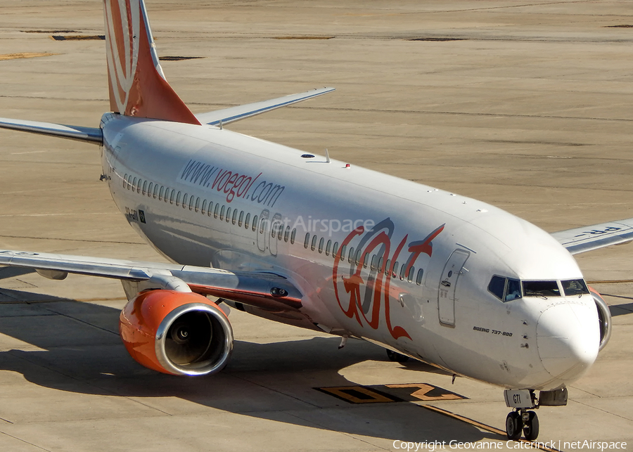 GOL Linhas Aéreas Boeing 737-8EH (PR-GTI) | Photo 393325