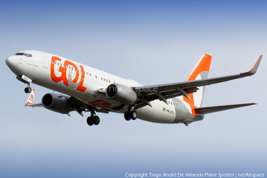 GOL Linhas Aéreas Boeing 737-8EH (PR-GTJ) | Photo 392695