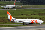 GOL Linhas Aéreas Boeing 737-8EH (PR-GTT) at  Sao Paulo - Guarulhos - Andre Franco Montoro (Cumbica), Brazil