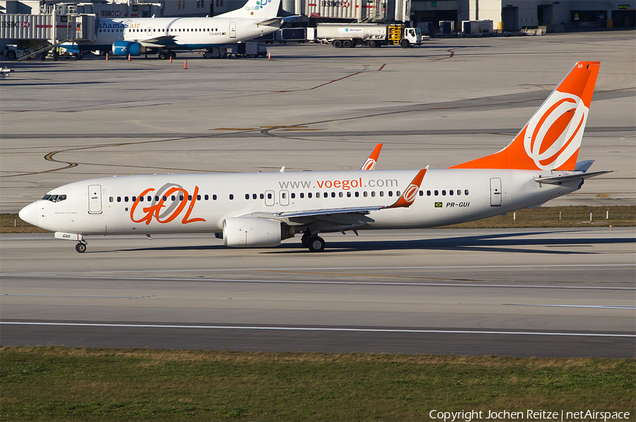 GOL Linhas Aéreas Boeing 737-8EH (PR-GUI) | Photo 39840