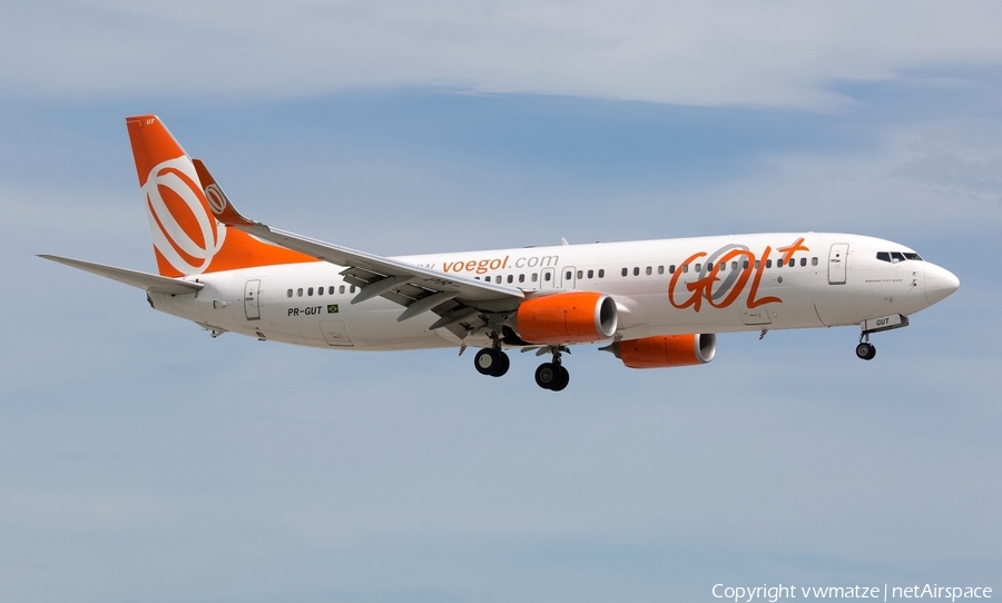 GOL Linhas Aéreas Boeing 737-8HX (PR-GUT) | Photo 133892