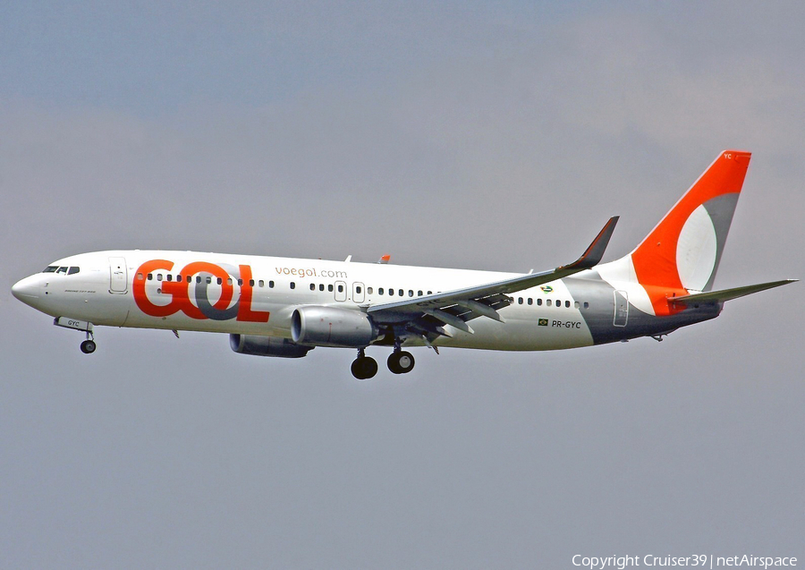 GOL Linhas Aéreas Boeing 737-8EH (PR-GYC) | Photo 143931