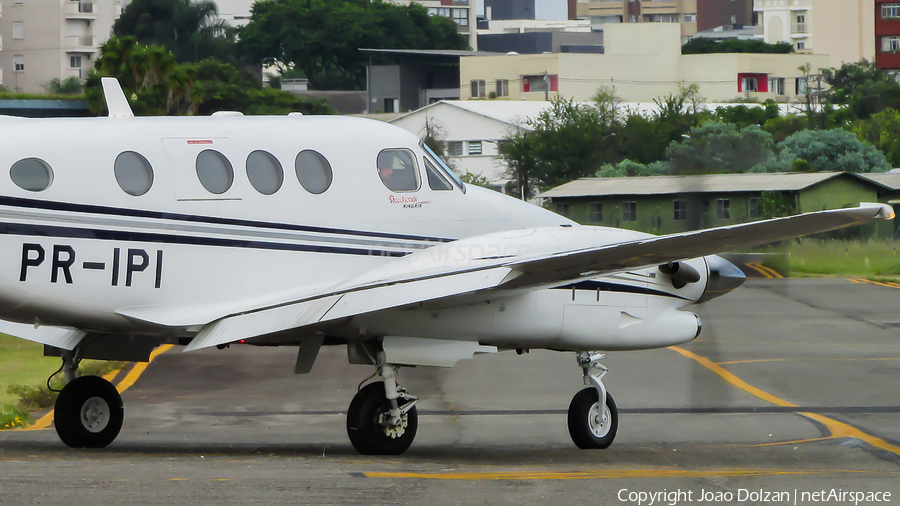(Private) Beech C90GTi King Air (PR-IPI) | Photo 346551