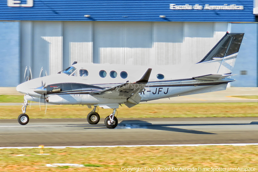 (Private) Beech C90GTi King Air (PR-JFJ) | Photo 458493