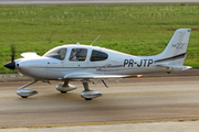 (Private) Cirrus SR22 GTS Silver (PR-JTP) at  Sorocaba - Bertram Luiz Leupolz, Brazil
