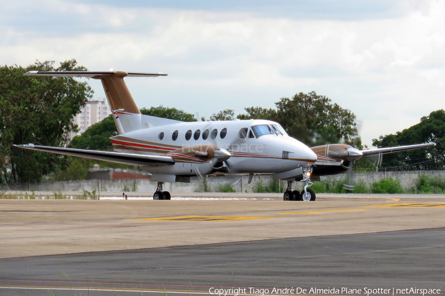 (Private) Beech King Air B200GT (PR-JUB) | Photo 484525