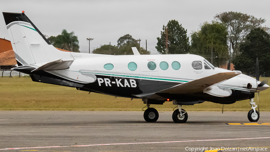 (Private) Beech C90 King Air (PR-KAB) | Photo 343740