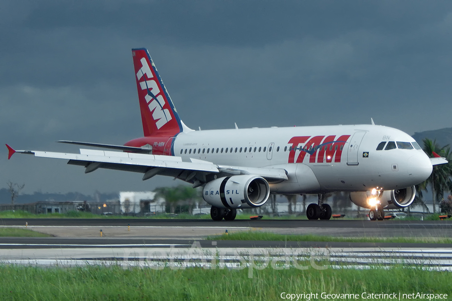 TAM Brazilian Airlines Airbus A319-132 (PR-MBN) | Photo 393367