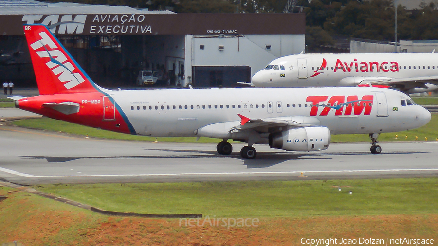 TAM Brazilian Airlines Airbus A320-232 (PR-MBR) | Photo 449344