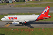 TAM Brazilian Airlines Airbus A319-132 (PR-MBU) at  Sao Paulo - Congonhas, Brazil