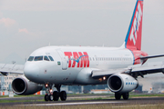 TAM Brazilian Airlines Airbus A319-132 (PR-MBW) at  Rio De Janeiro - Santos Dumont, Brazil