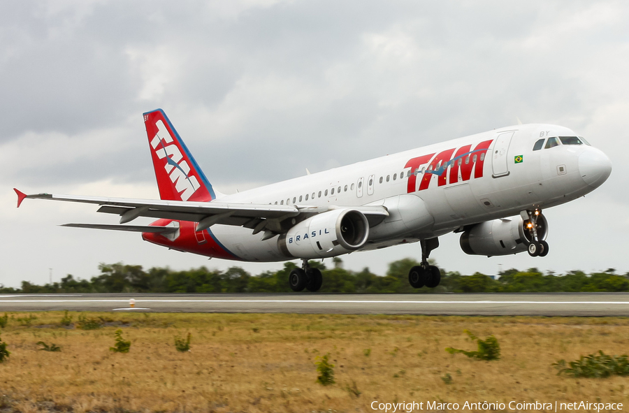 TAM Brazilian Airlines Airbus A320-232 (PR-MBY) | Photo 363982