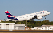 LATAM Airlines Brasil Airbus A320-214 (PR-MHG) at  Teresina - Senador Petrônio Portella, Brazil