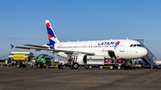 TAM Brazilian Airlines Airbus A320-232 (PR-MHJ) at  Uberlândia - Tenente Coronel Aviador César Bombonato, Brazil