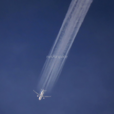 LATAM Airlines Brasil Airbus A320-214 (PR-MHQ) at  In Flight - Ribeirão Grande, Brazil