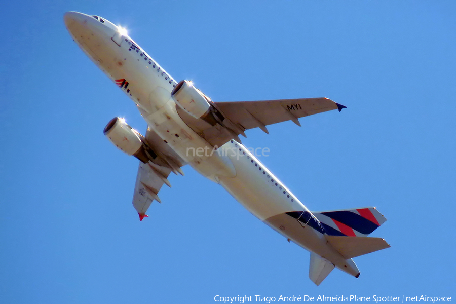 LATAM Airlines Brasil Airbus A320-214 (PR-MYI) | Photo 353494