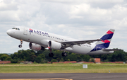 LATAM Airlines Brasil Airbus A320-214 (PR-MYJ) at  Teresina - Senador Petrônio Portella, Brazil