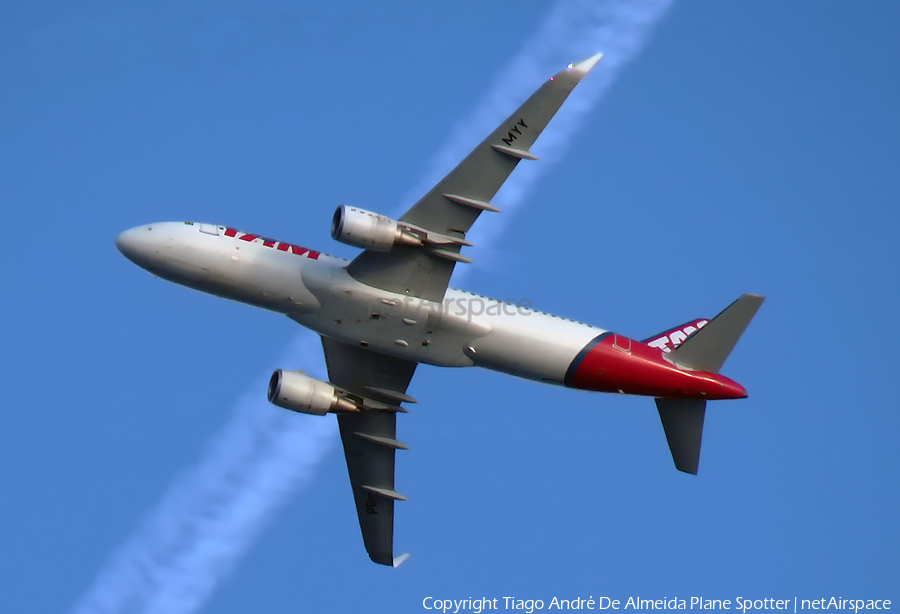 TAM Brazilian Airlines Airbus A320-214 (PR-MYY) | Photo 331233