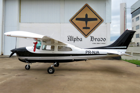 (Private) Cessna 210L Centurion II (PR-NJA) at  Sorocaba - Bertram Luiz Leupolz, Brazil