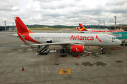 Avianca Brazil (Oceanair) Airbus A320-214 (PR-OBB) at  Sao Paulo - Guarulhos - Andre Franco Montoro (Cumbica), Brazil