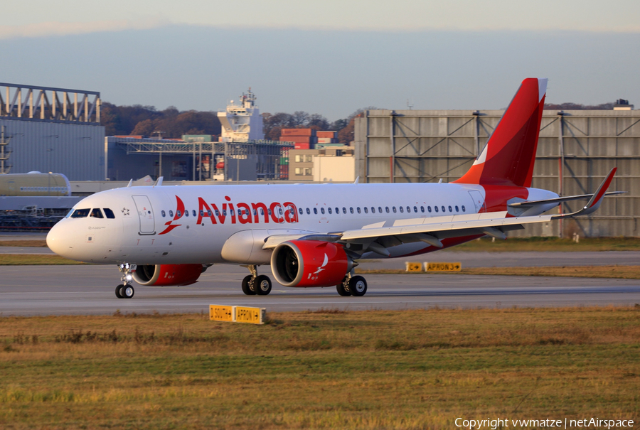 Avianca Airbus A320-251N (PR-OBF) | Photo 132004