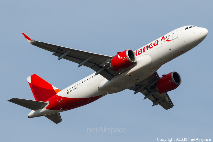 Avianca Brazil (Oceanair) Airbus A320-251N (PR-OBK) | Photo 328463